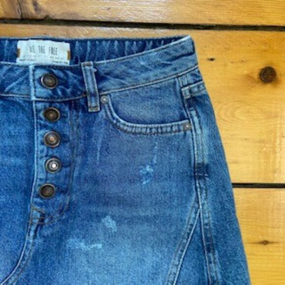 We the Free Denim Distressed Jean Miniskirt - Size 25 - Picture 2 of 14